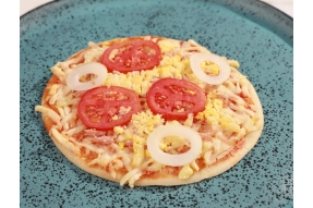Pizza Portuguesinha + Peito de Peru (Sem lactose, Sem glúten) - 15cm